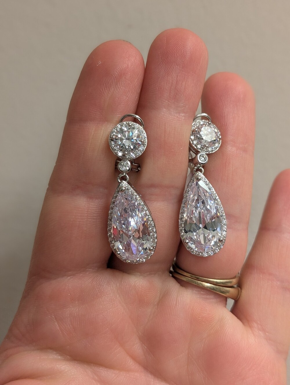925 Sterling Silver W Large Swarovski Clear Crystals Tear Drop Macy's Earrings
